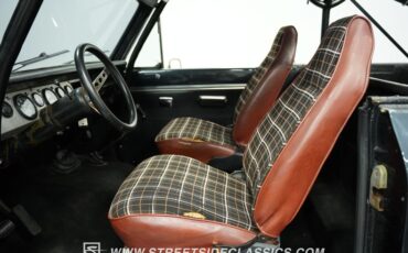 International-Scout-ii-1977-Gray-Black-19