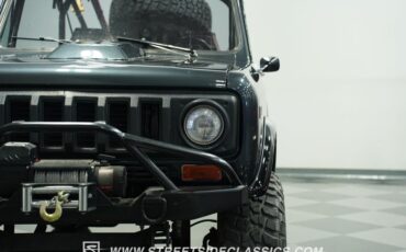 International-Scout-ii-1977-Gray-Black-22