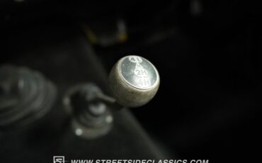 International-Scout-ii-1977-Gray-Black-32