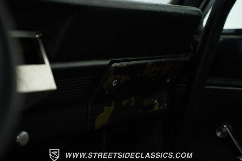 International-Scout-ii-1977-Gray-Black-37