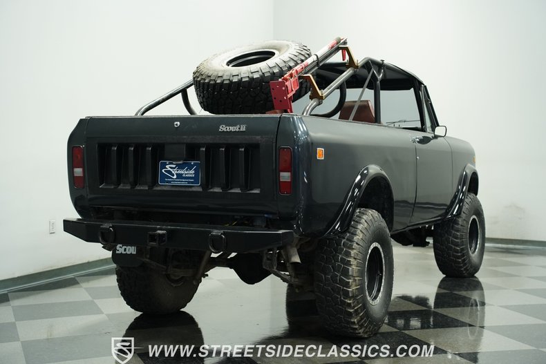 International-Scout-ii-1977-Gray-Black-39