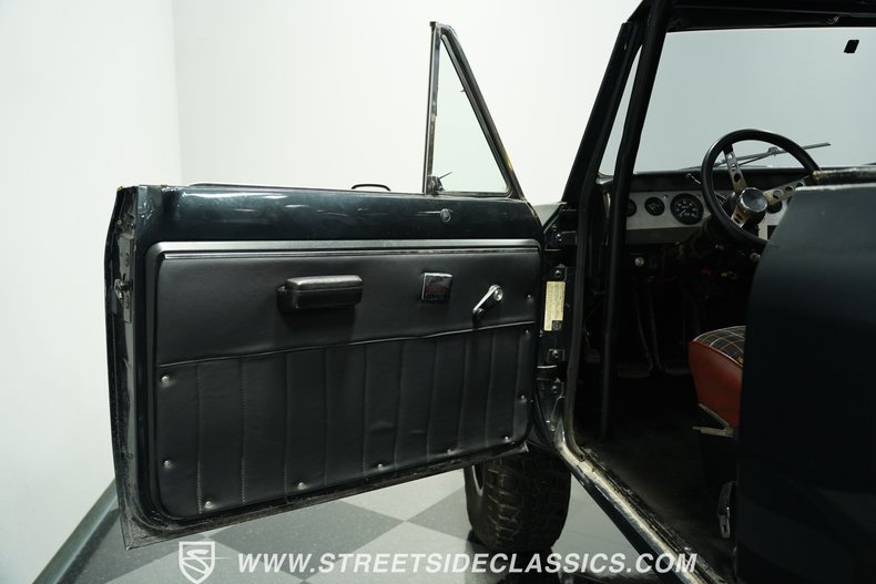 International-Scout-ii-1977-Gray-Black-48