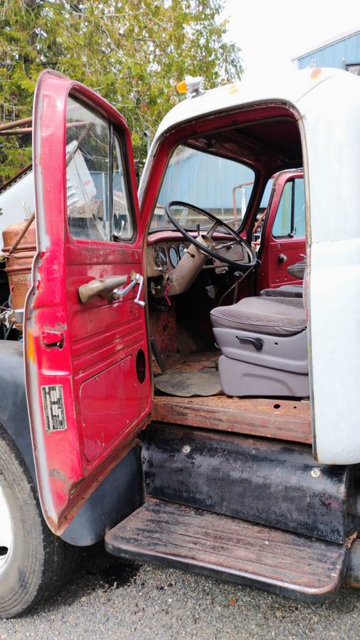 International-diesel-1965-grey-11