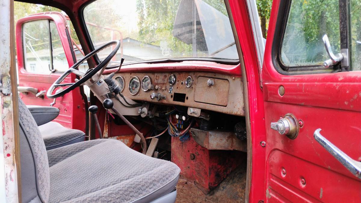 International-diesel-1965-grey-14