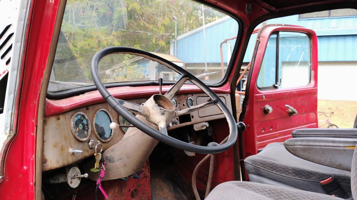 International-diesel-1965-grey-15