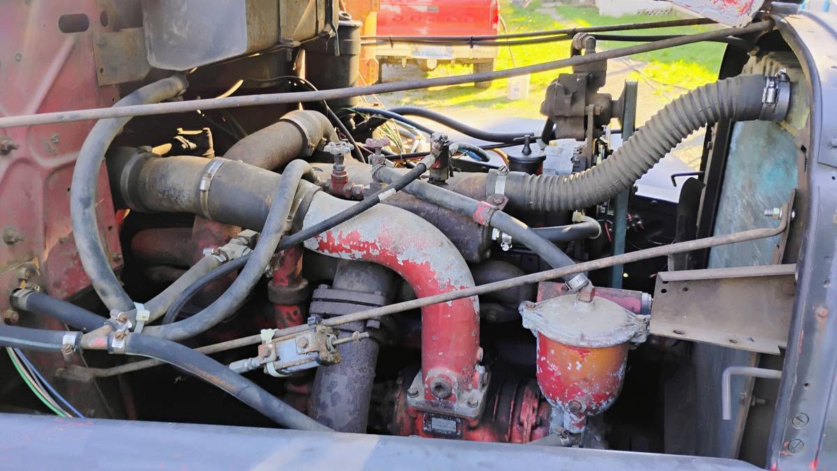 International-diesel-1965-grey-3