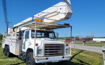 International-diesel-1989-white-1