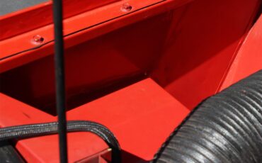 International-harvester-Scout-1961-Red-Grey-2