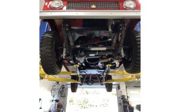International-harvester-Scout-1961-Red-Grey-26