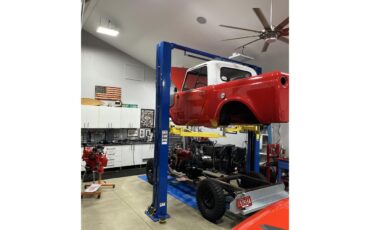 International-harvester-Scout-1961-Red-Grey-42