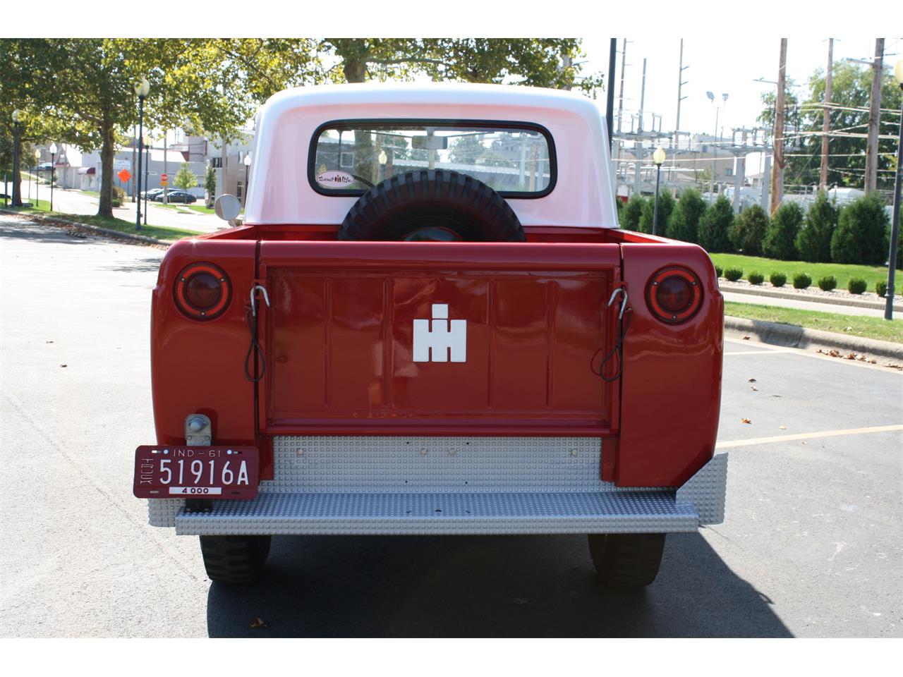 International-harvester-Scout-1961-Red-Grey-9