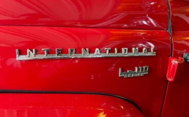 International-l110-1952-red-5