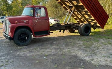 International-loadstar-1600-dump-truck-1968-red-2
