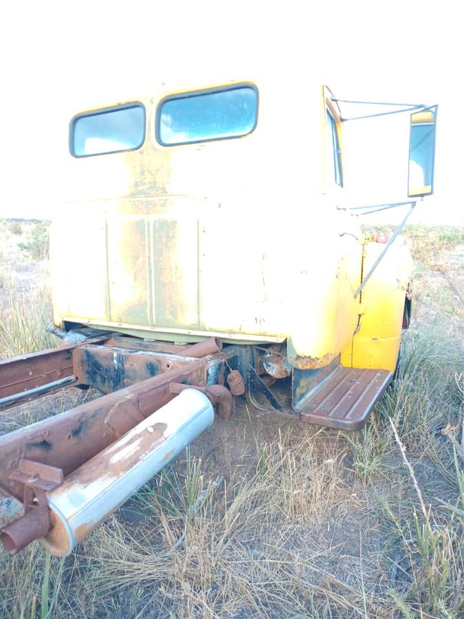 International-r-160-1953-yellow-10