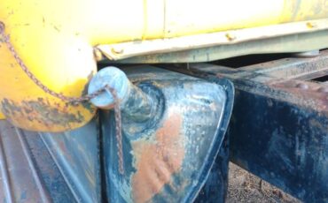 International-r-160-1953-yellow-13