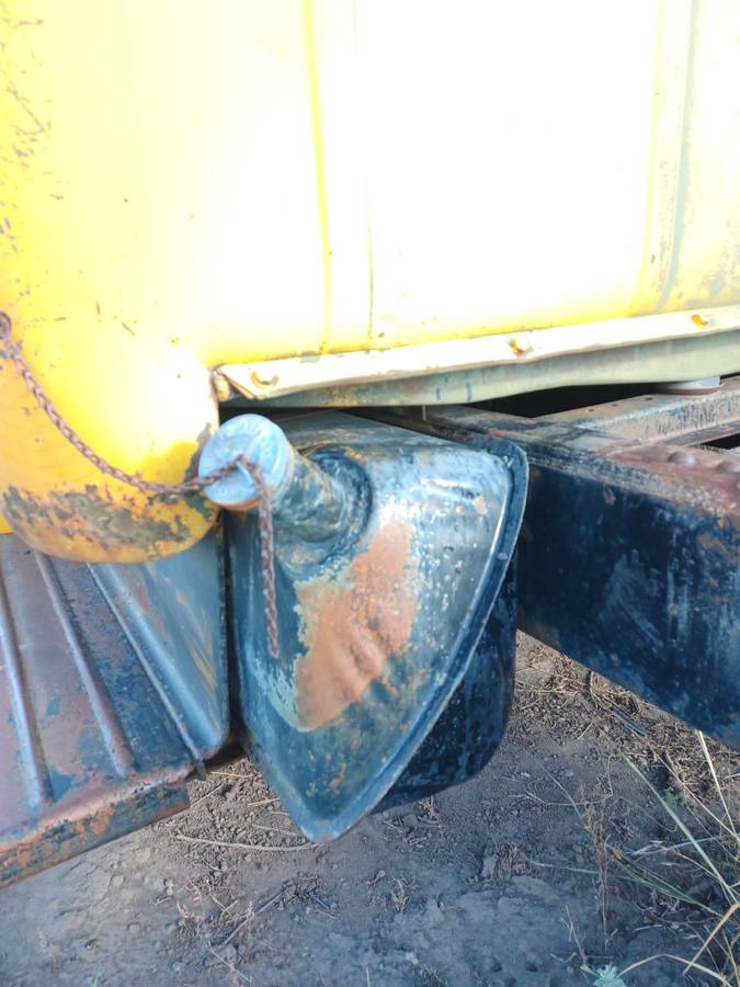 International-r-160-1953-yellow-13
