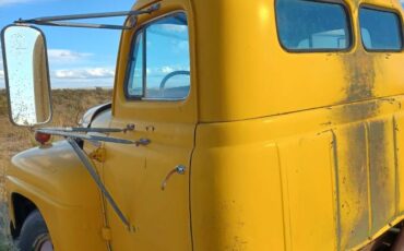 International-r-160-1953-yellow-14