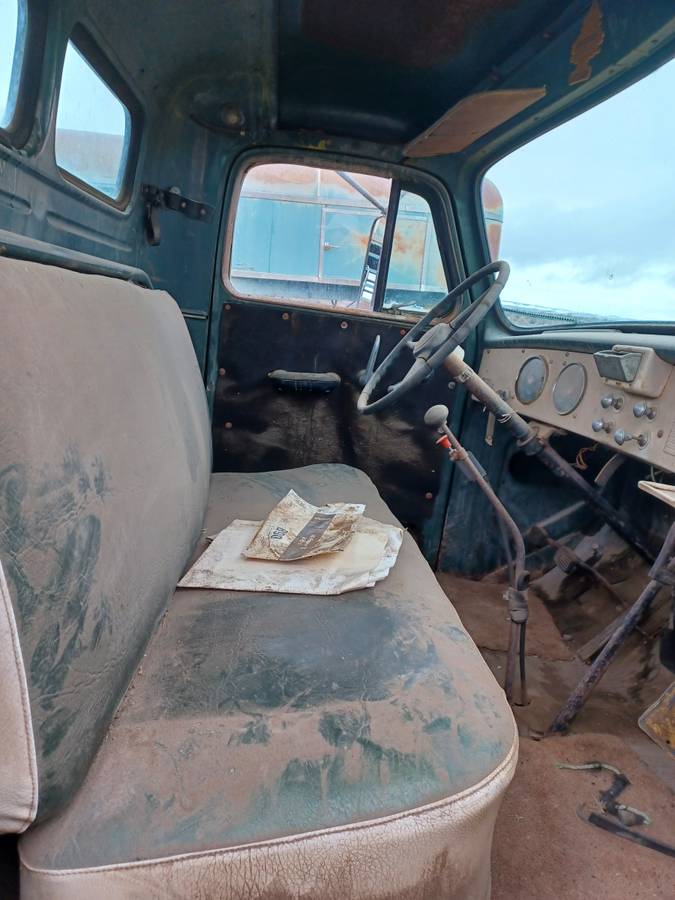 International-r-160-1953-yellow-2