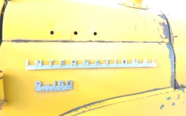International-r-160-1953-yellow-7