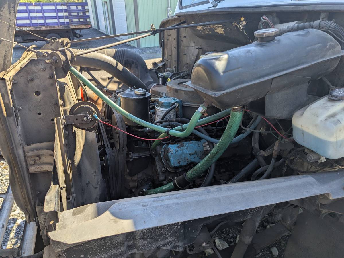 International-s1600-diesel-1989-white-2