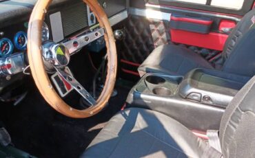 International-scout-1967-black-9
