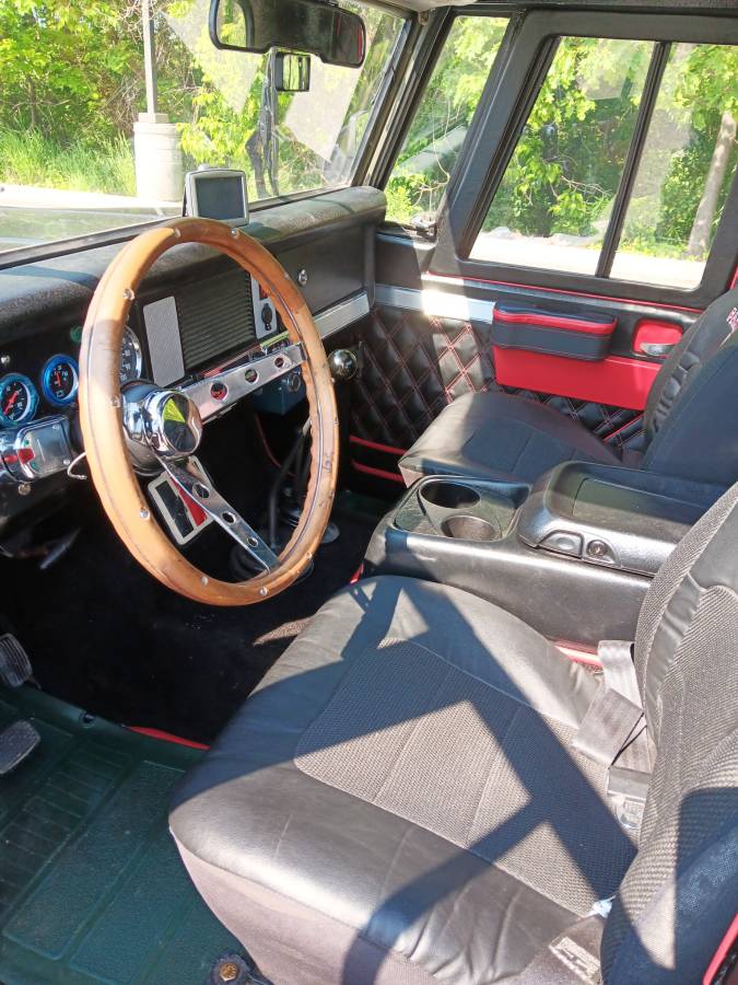 International-scout-1967-black-9