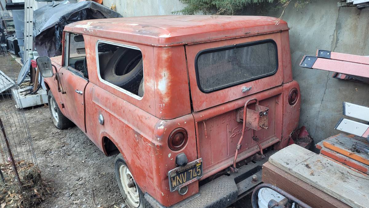 International-scout-1968-orange