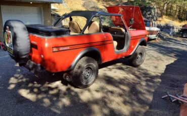 International-scout-2-1979-red-3