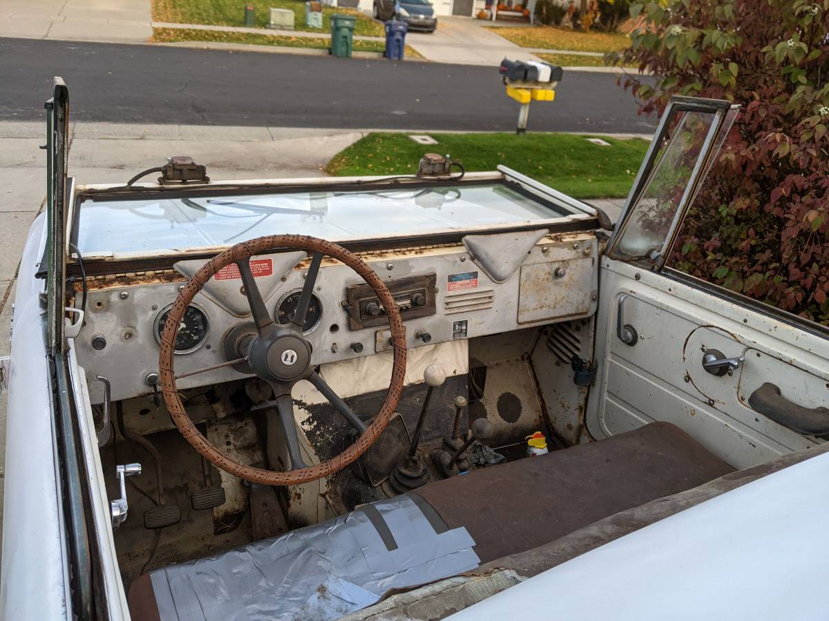 International-scout-80-1963-white-3