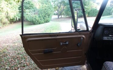International-scout-800-1967-brown-3