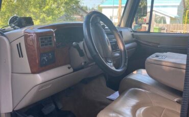 Internstional-diesel-1986-brown-3