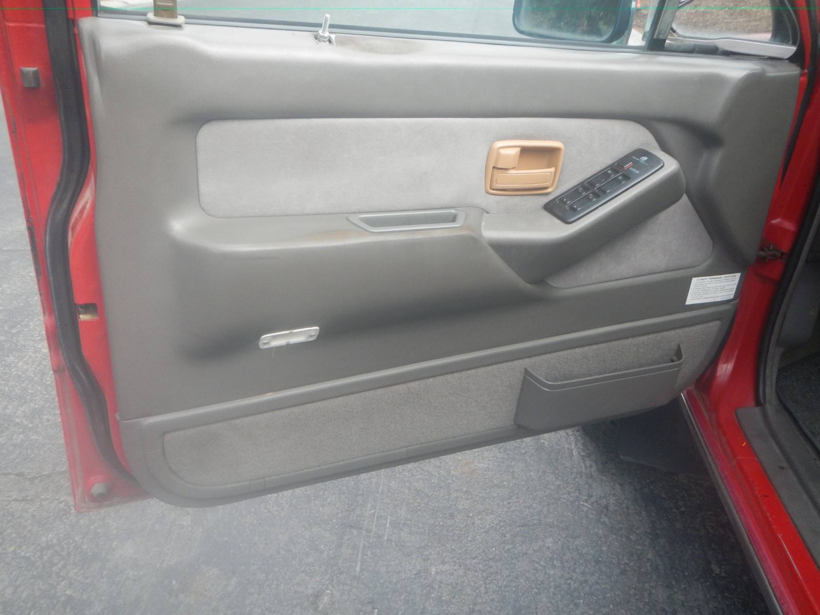 Isuzu-Rodeo-1993-SUV-11