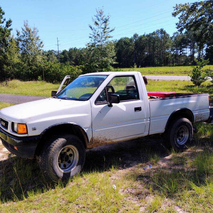 Isuzu-npr-1991-white-1