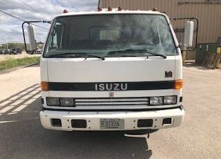 Isuzu-npr-1994-white-3