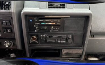 Isuzu-npr-4bd2t-turbo-diesel-li-1993-white-46