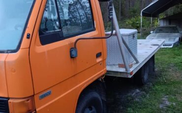 Isuzu-npr-flatbed-diesel-1995-orange-1