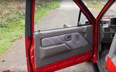 Isuzu-pickup-1989-11
