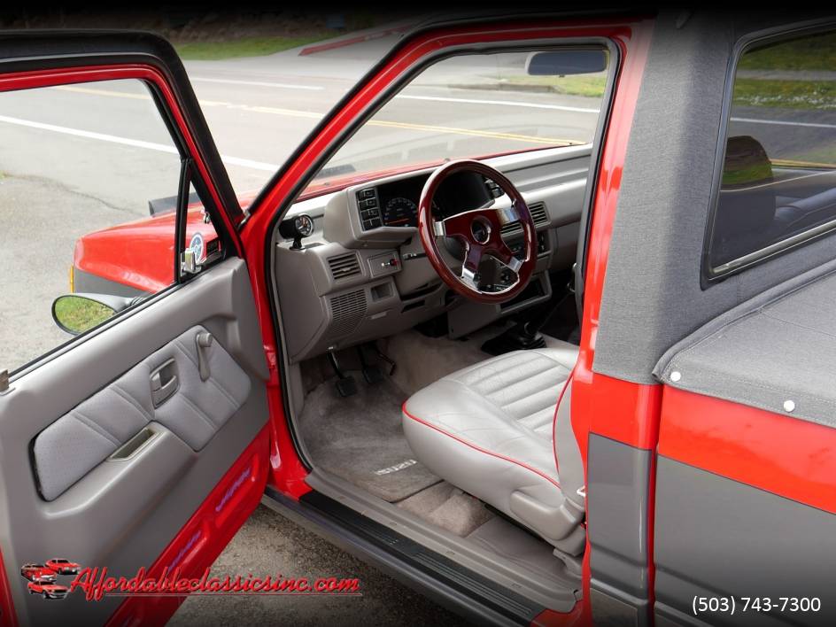 Isuzu-pickup-1989-19