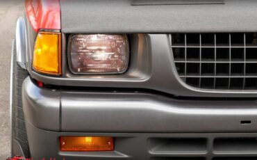 Isuzu-pickup-1989-9