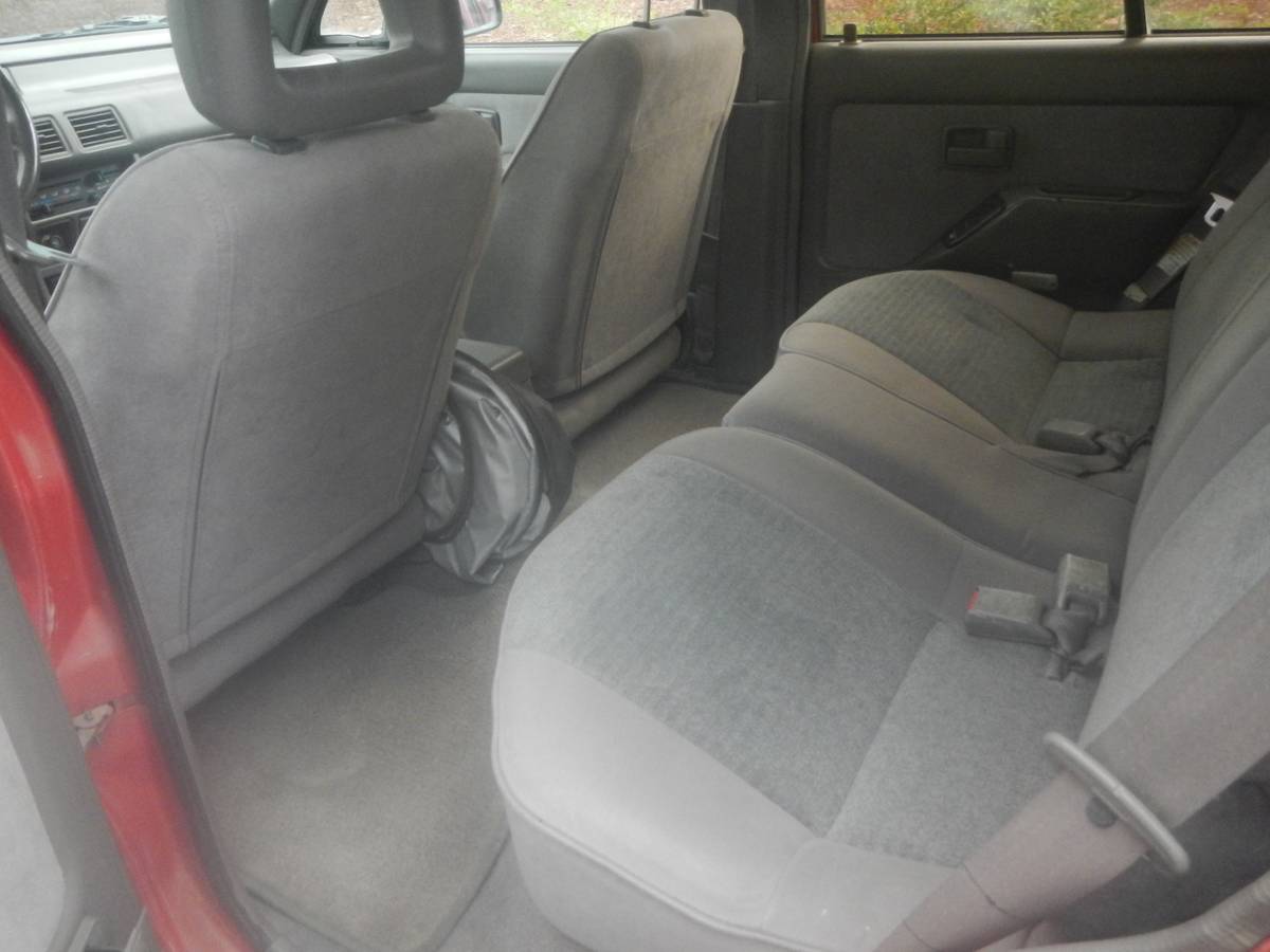 Isuzu-rodeo-ls-1993-red-2