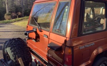 Isuzu-trooper-1989-orange-11