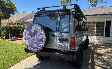 Isuzu-trooper-1990-blue-2