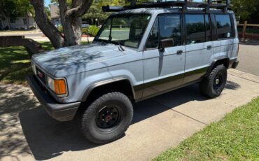 Isuzu-trooper-1990-blue-5