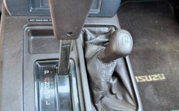 Isuzu-trooper-1993-2