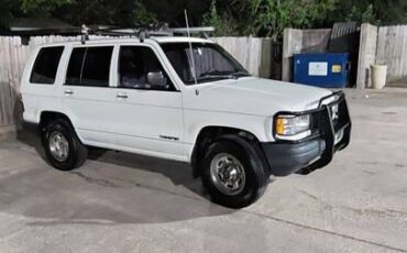 Isuzu-trooper-1994-white-6