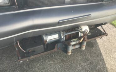 Isuzu-trooper-1995-silver-1
