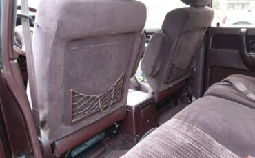 Isuzu-trooper-4x4-1992-purple-21