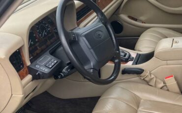 Jaguar-1994-custom-3
