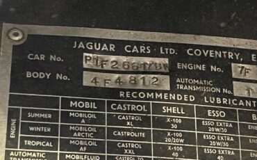 Jaguar-420S-1967-Sedan-24