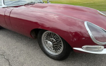 Jaguar-E-Type-1963-Convertible-13